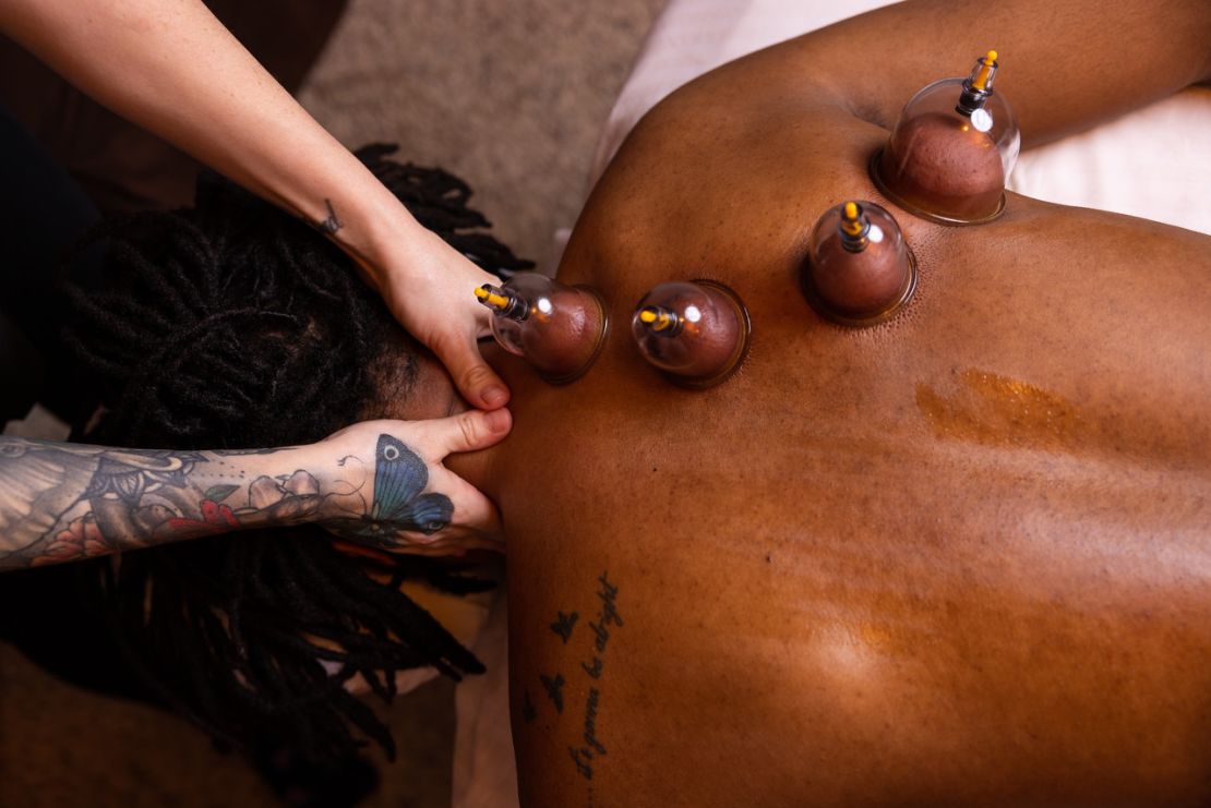cupping decompression massage